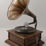 900 7498 HORN GRAMOPHONE